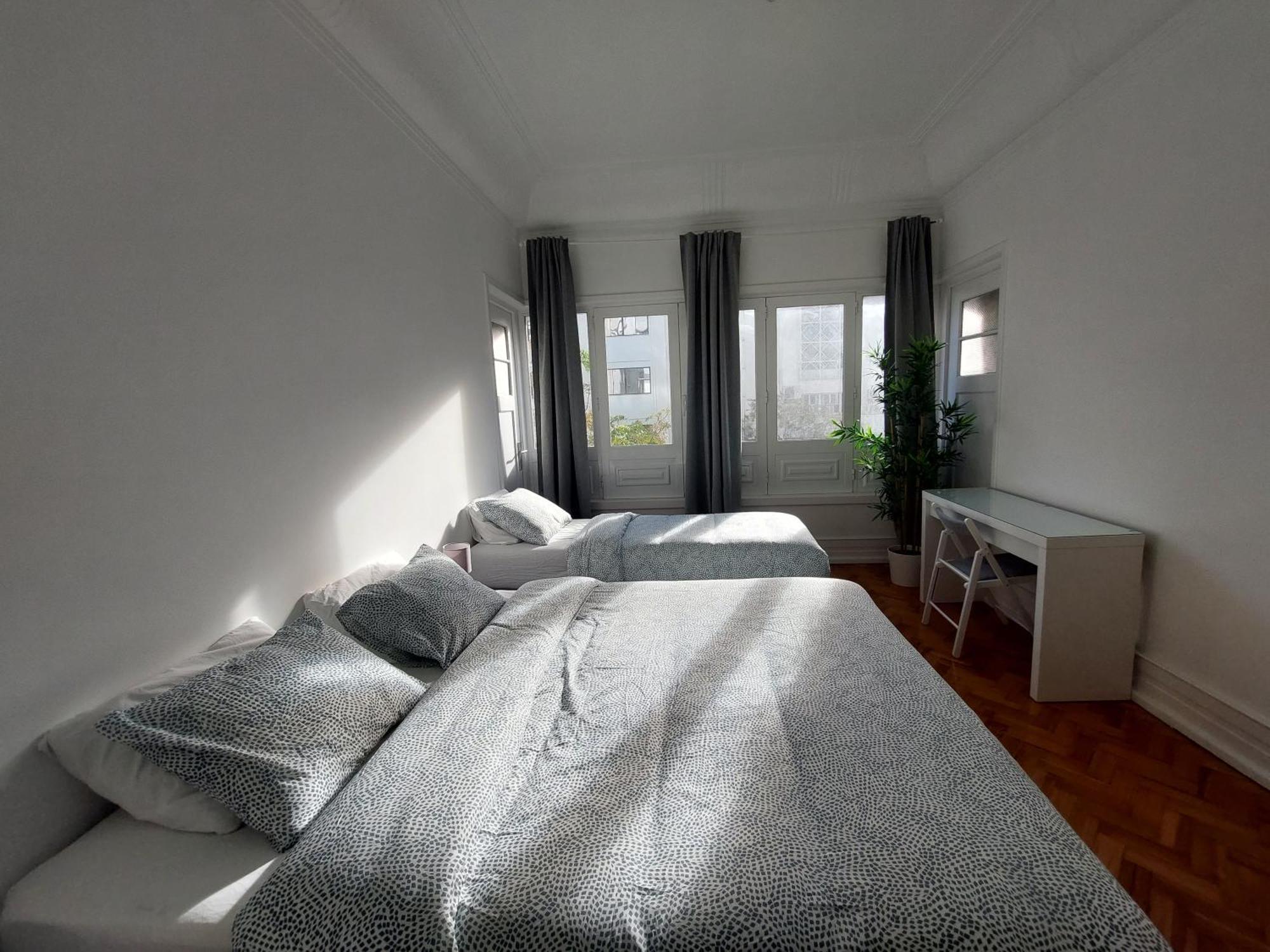 Hotel Cabralus à Lisboa Extérieur photo